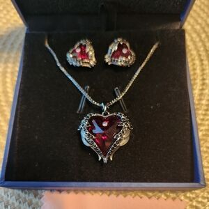 NWOT Angel Wings Heart Necklace and Earrings